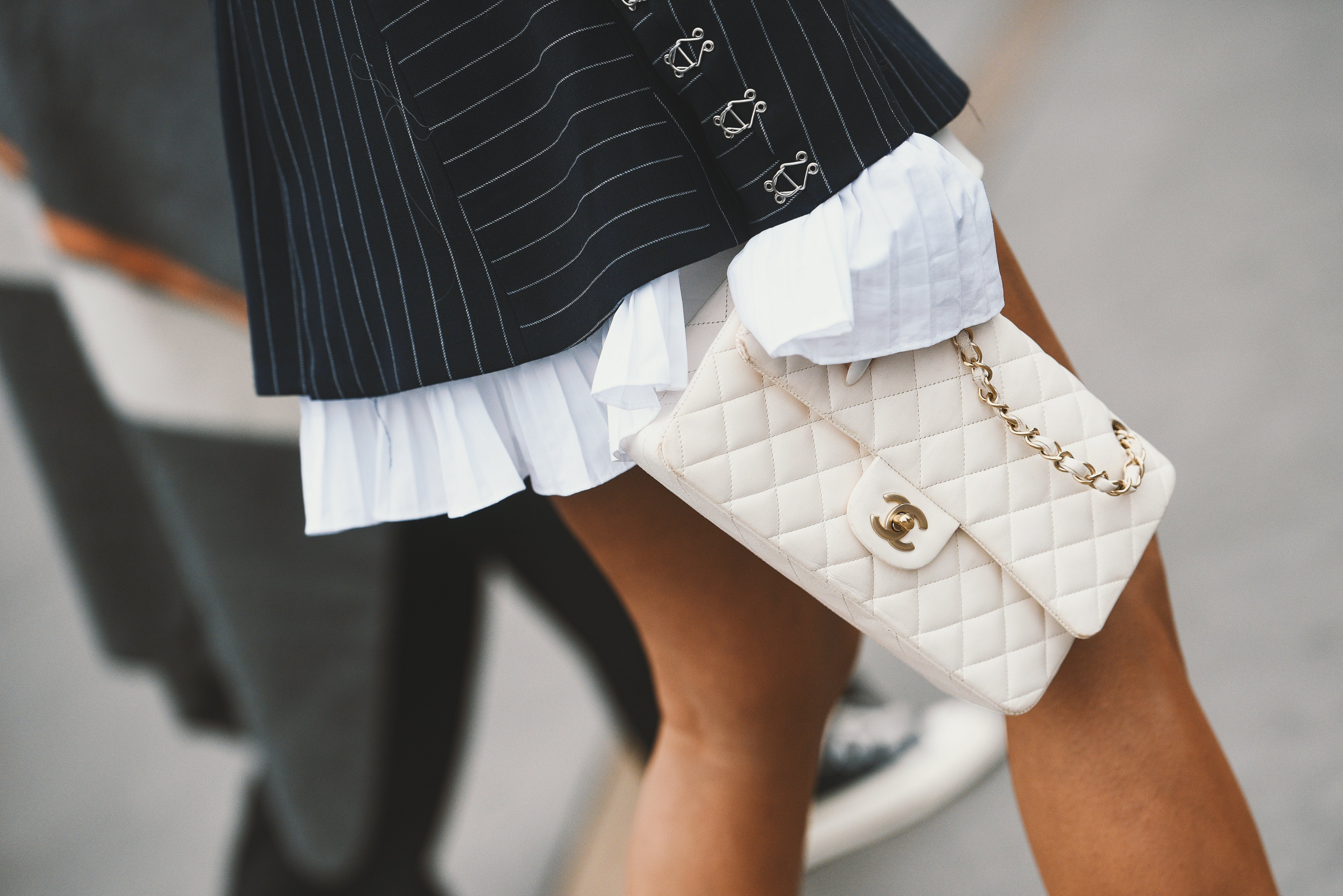 Is Chanel Better Than Louis Vuitton - AuthenticExperts