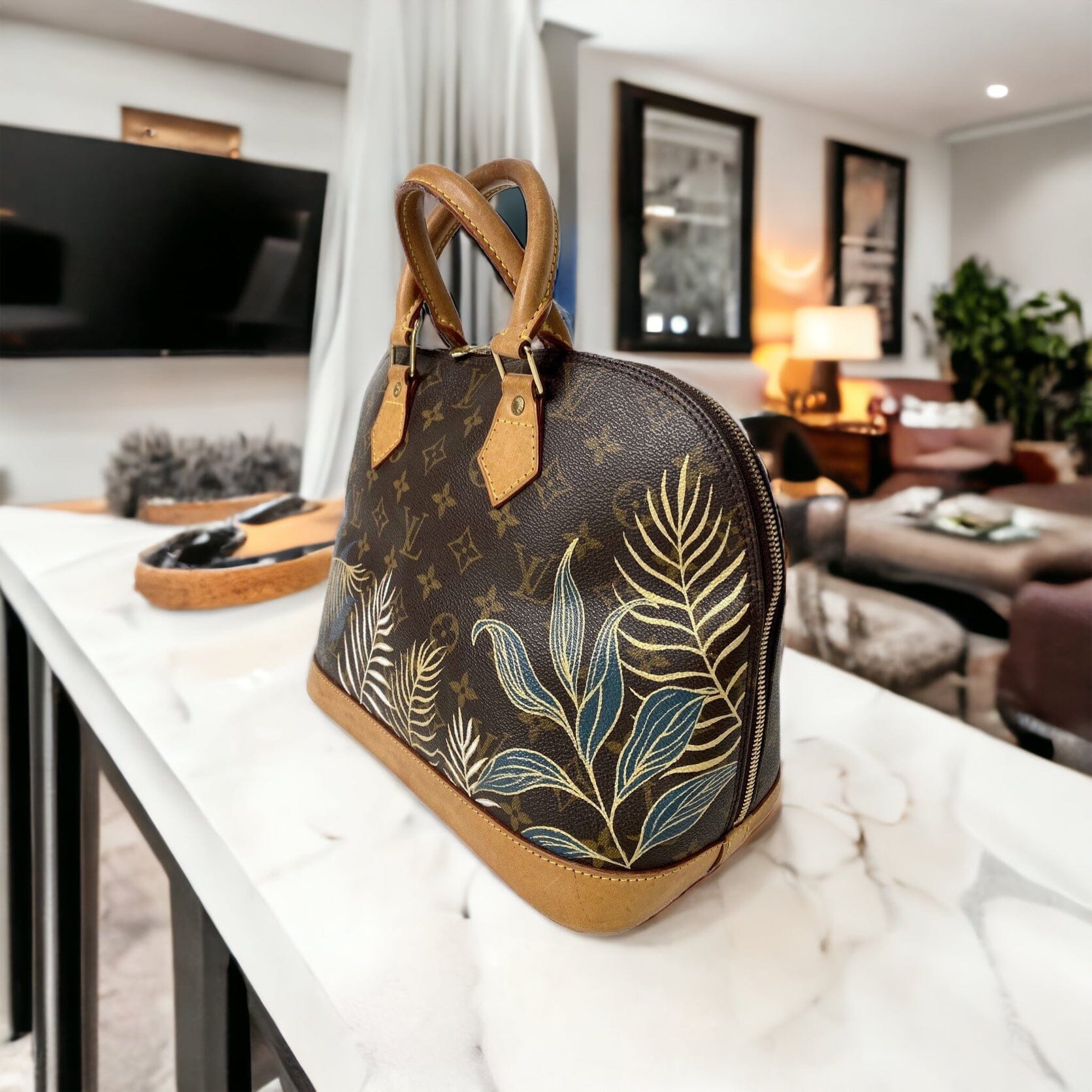 Louis Vuitton - Authenticated Alma Bb Handbag - Cloth Brown Plain for Women, Good Condition