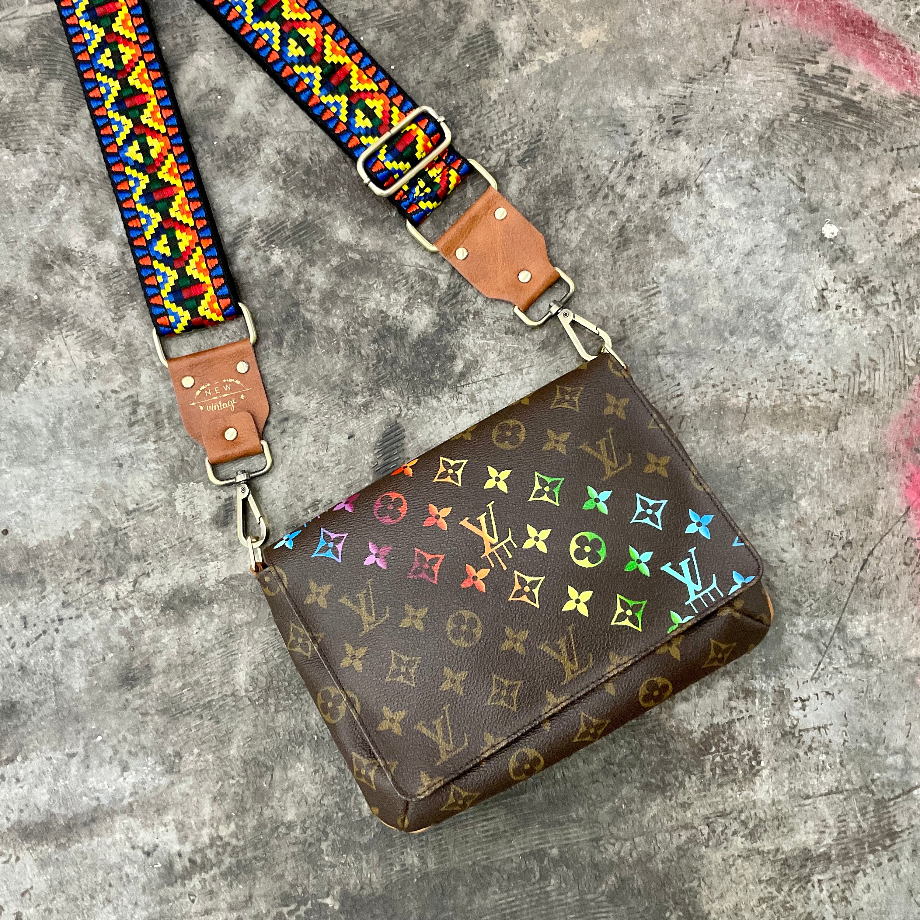 Louis vuitton guitar online strap bag